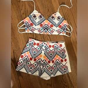 Two piece embroidered set in white top XS bottom S